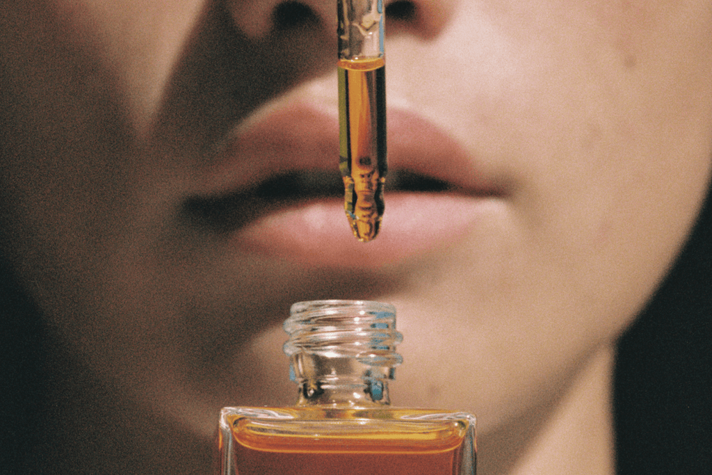 PHOENIX Rosehip + Sea Buckthorn Deep Renewal Facial Oil — Herbivore Botanicals